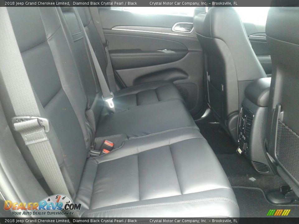 2018 Jeep Grand Cherokee Limited Diamond Black Crystal Pearl / Black Photo #11