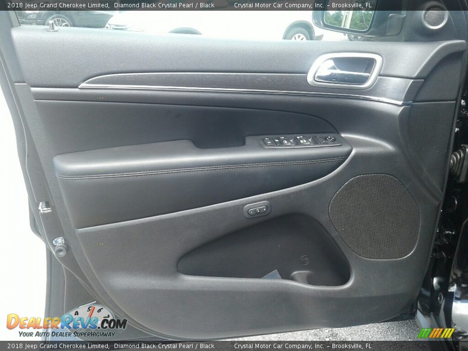 2018 Jeep Grand Cherokee Limited Diamond Black Crystal Pearl / Black Photo #17