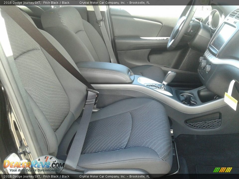 2018 Dodge Journey SXT Pitch Black / Black Photo #12