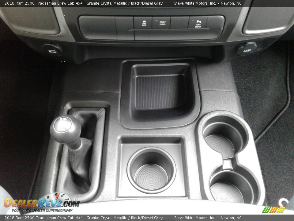 2018 Ram 2500 Tradesman Crew Cab 4x4 Granite Crystal Metallic / Black/Diesel Gray Photo #24