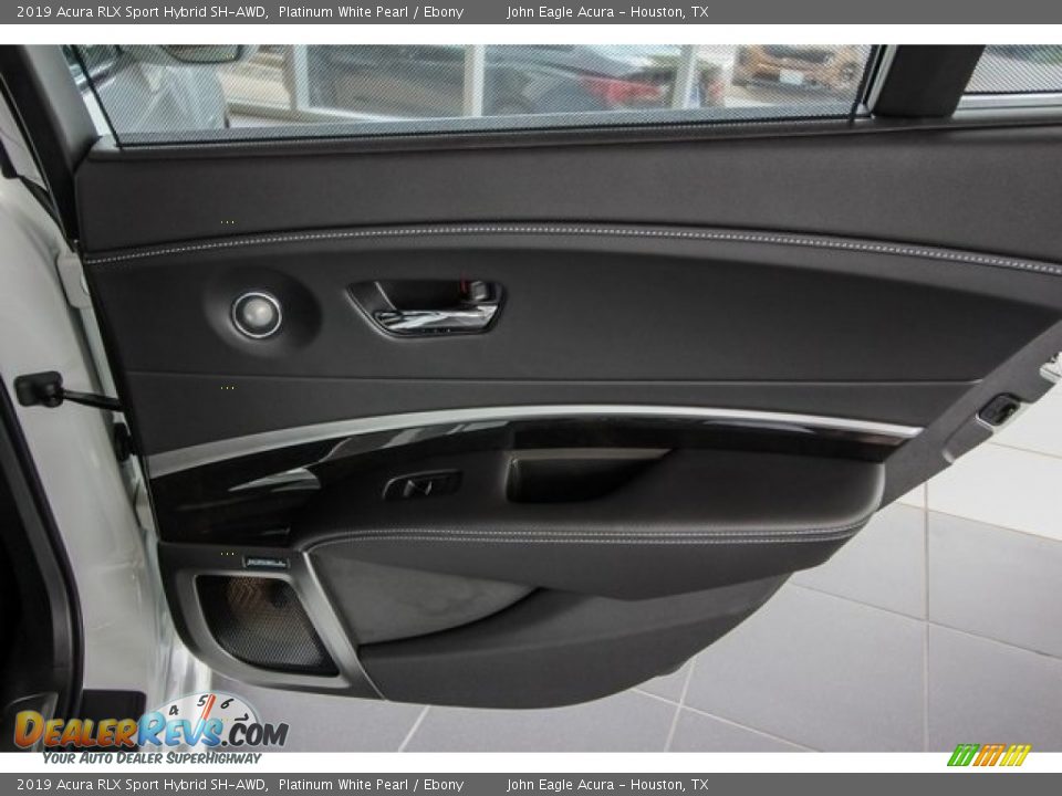 Door Panel of 2019 Acura RLX Sport Hybrid SH-AWD Photo #20