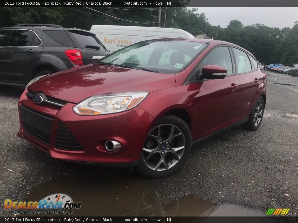2013 Ford Focus SE Hatchback Ruby Red / Charcoal Black Photo #1