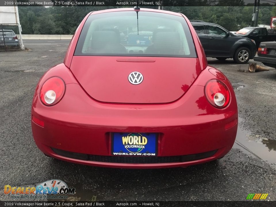 2009 Volkswagen New Beetle 2.5 Coupe Salsa Red / Black Photo #4