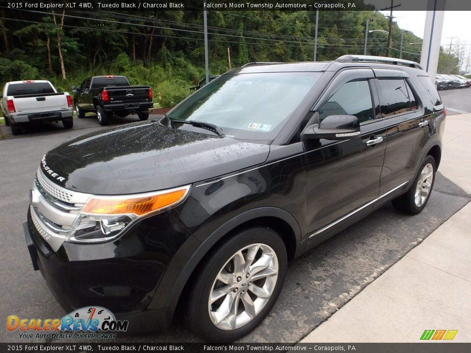 2015 Ford Explorer XLT 4WD Tuxedo Black / Charcoal Black Photo #7