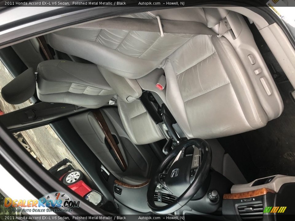 2011 Honda Accord EX-L V6 Sedan Polished Metal Metallic / Black Photo #10