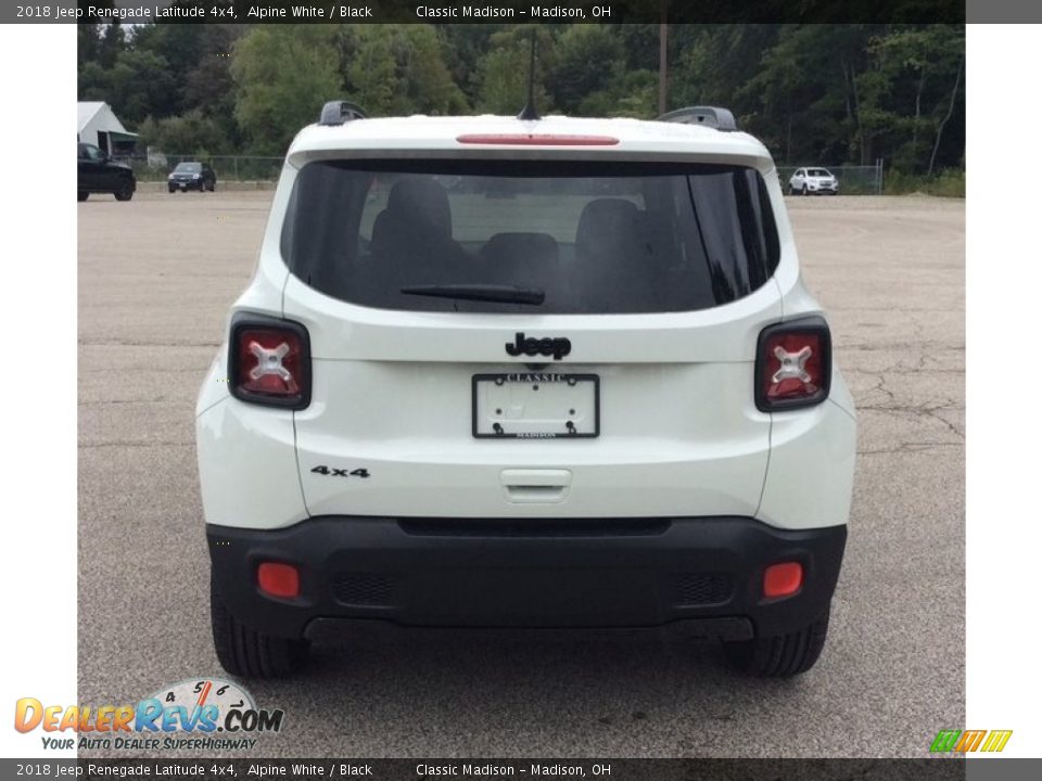 2018 Jeep Renegade Latitude 4x4 Alpine White / Black Photo #4
