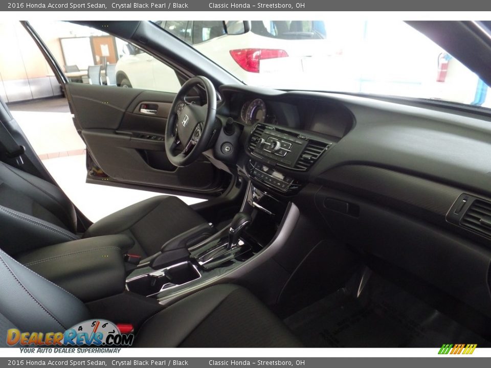 2016 Honda Accord Sport Sedan Crystal Black Pearl / Black Photo #18