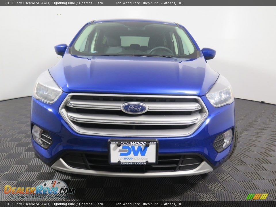 2017 Ford Escape SE 4WD Lightning Blue / Charcoal Black Photo #3