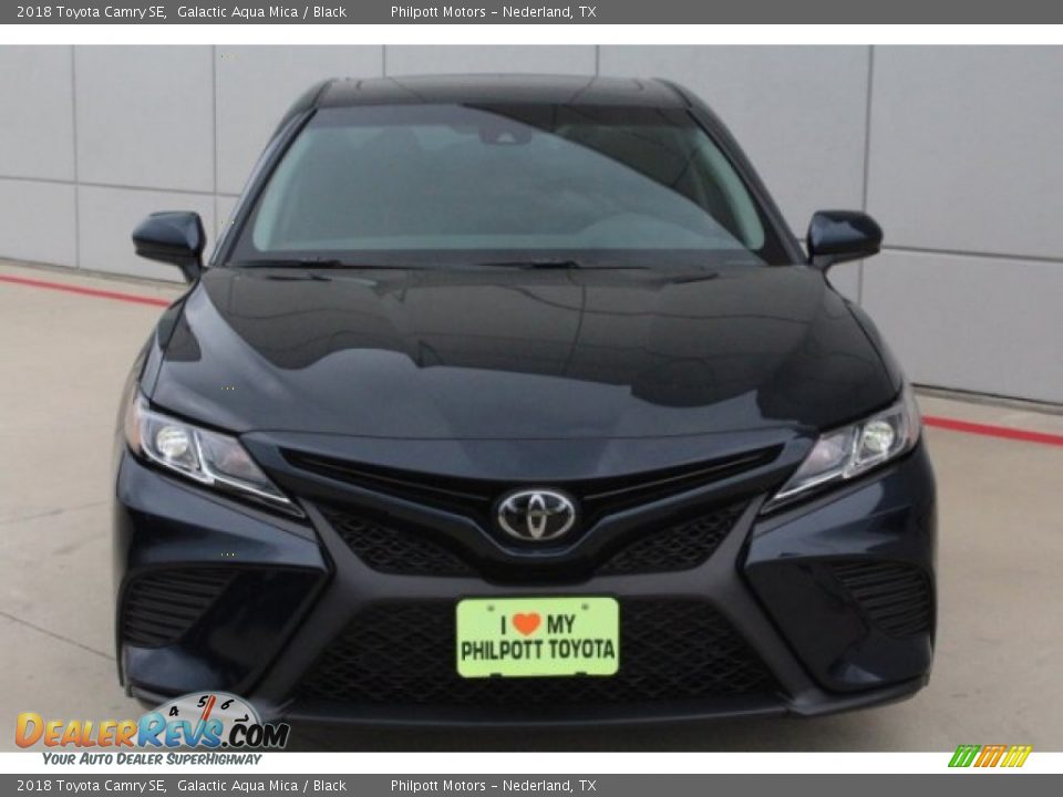 2018 Toyota Camry SE Galactic Aqua Mica / Black Photo #2