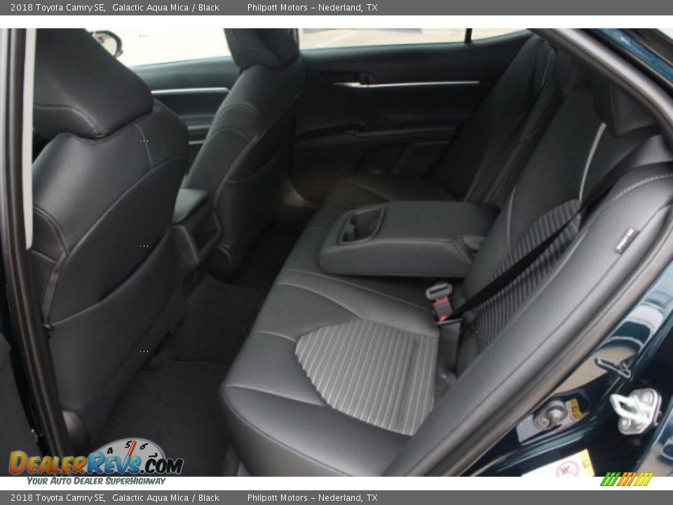 2018 Toyota Camry SE Galactic Aqua Mica / Black Photo #23