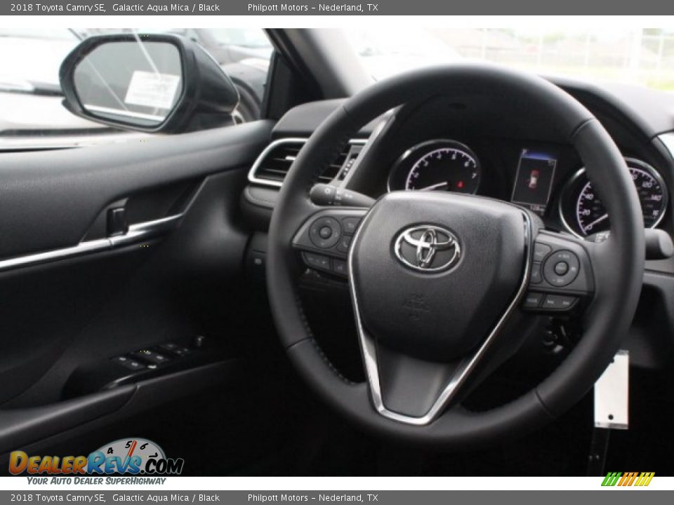 2018 Toyota Camry SE Galactic Aqua Mica / Black Photo #25