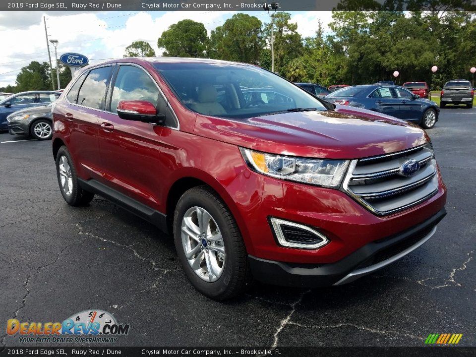 2018 Ford Edge SEL Ruby Red / Dune Photo #9