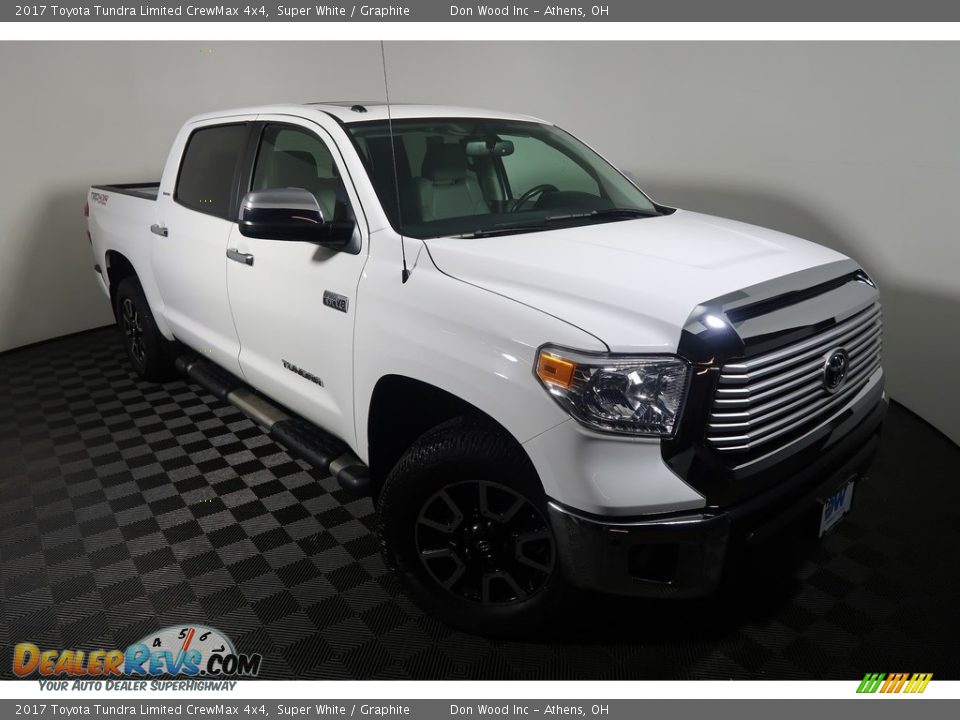 2017 Toyota Tundra Limited CrewMax 4x4 Super White / Graphite Photo #2