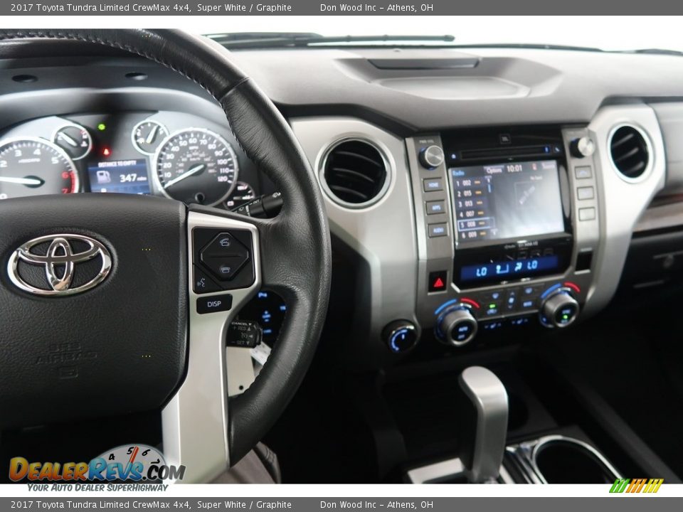 2017 Toyota Tundra Limited CrewMax 4x4 Super White / Graphite Photo #20