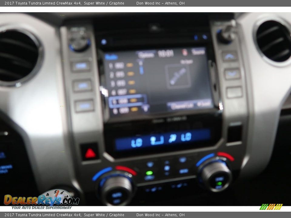 2017 Toyota Tundra Limited CrewMax 4x4 Super White / Graphite Photo #23
