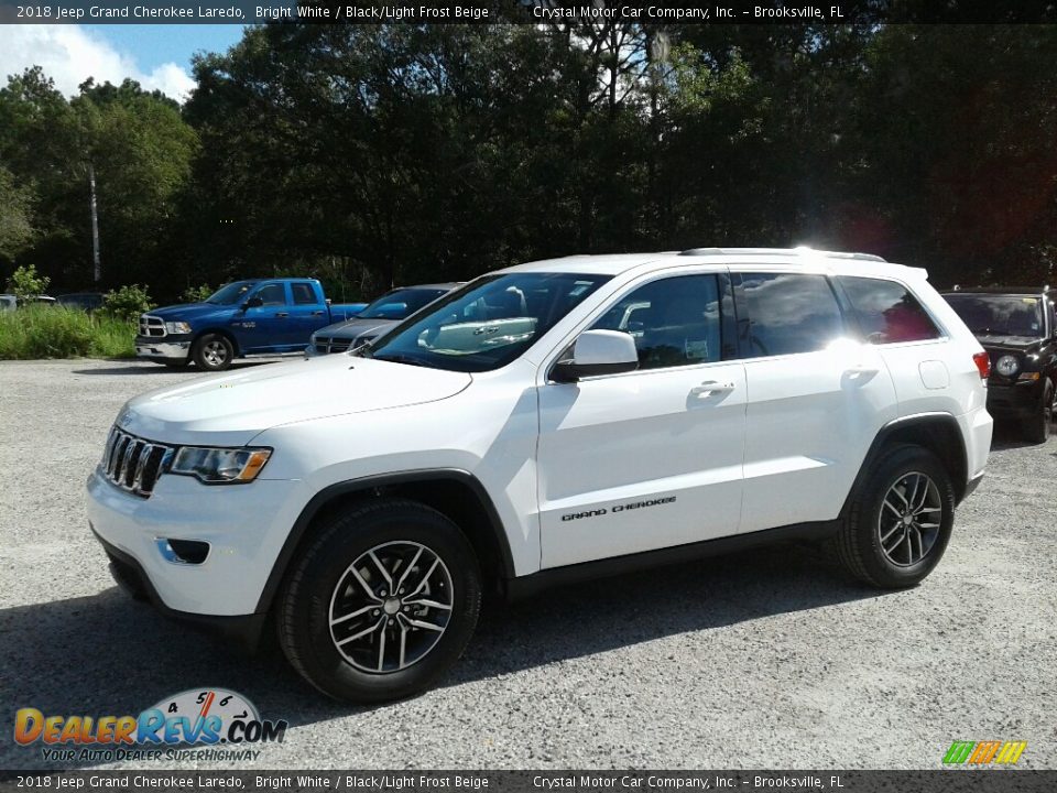 2018 Jeep Grand Cherokee Laredo Bright White / Black/Light Frost Beige Photo #1