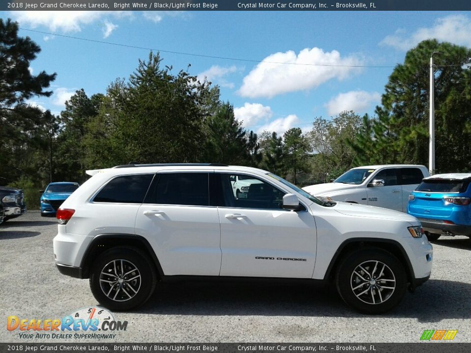 2018 Jeep Grand Cherokee Laredo Bright White / Black/Light Frost Beige Photo #6