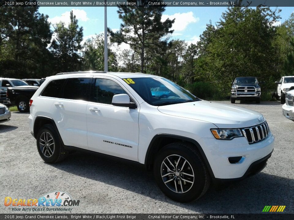 2018 Jeep Grand Cherokee Laredo Bright White / Black/Light Frost Beige Photo #7