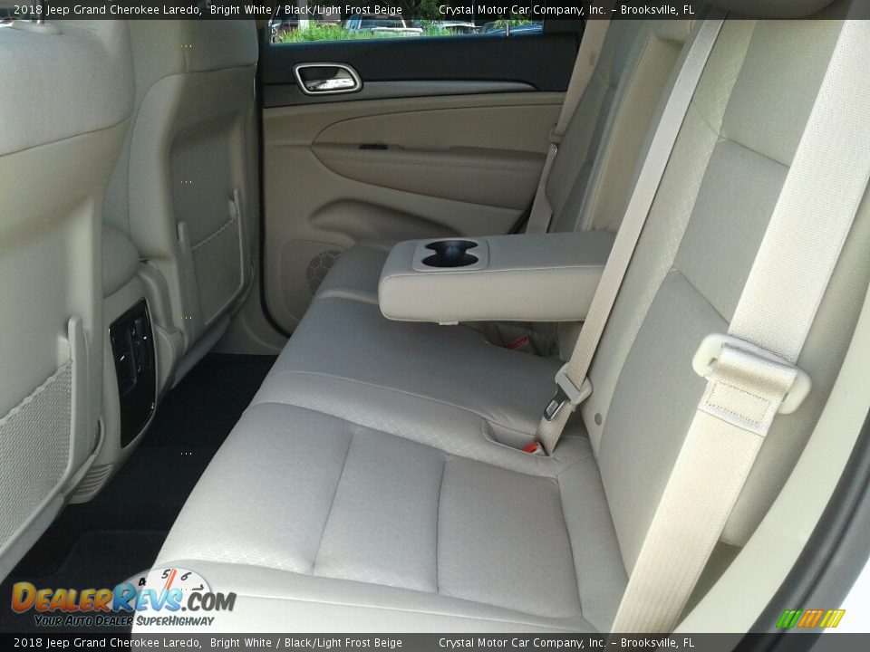 2018 Jeep Grand Cherokee Laredo Bright White / Black/Light Frost Beige Photo #10