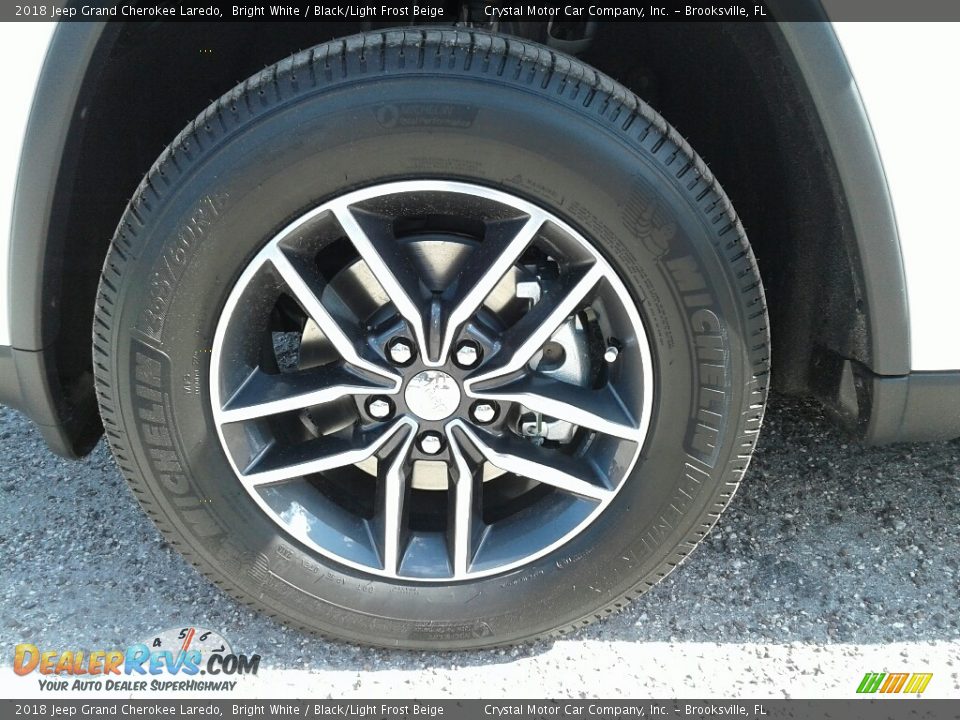 2018 Jeep Grand Cherokee Laredo Bright White / Black/Light Frost Beige Photo #20