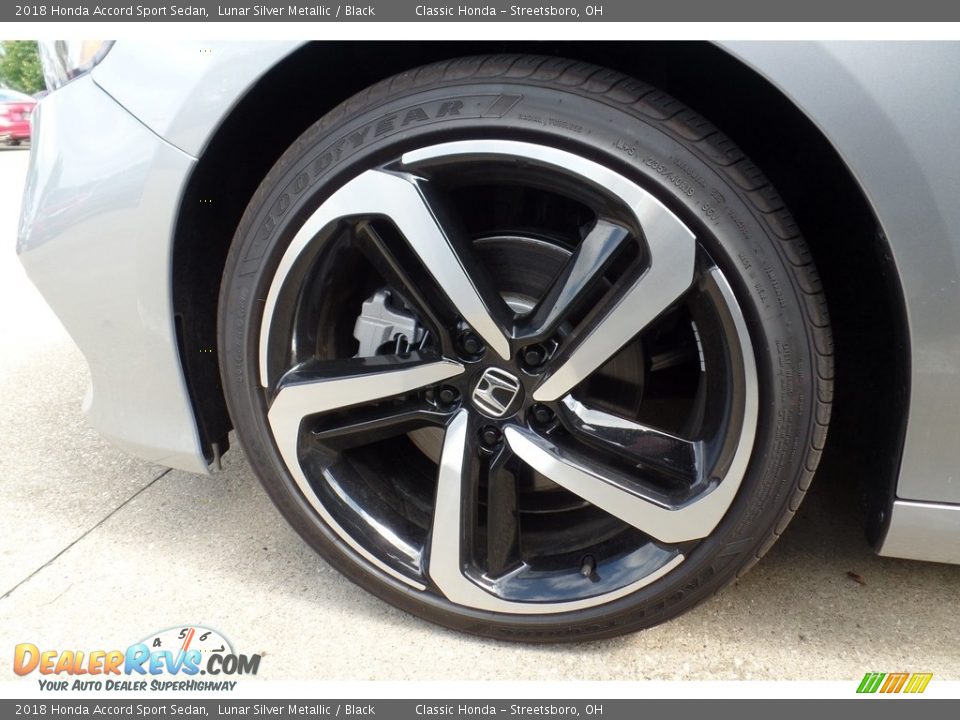 2018 Honda Accord Sport Sedan Lunar Silver Metallic / Black Photo #10