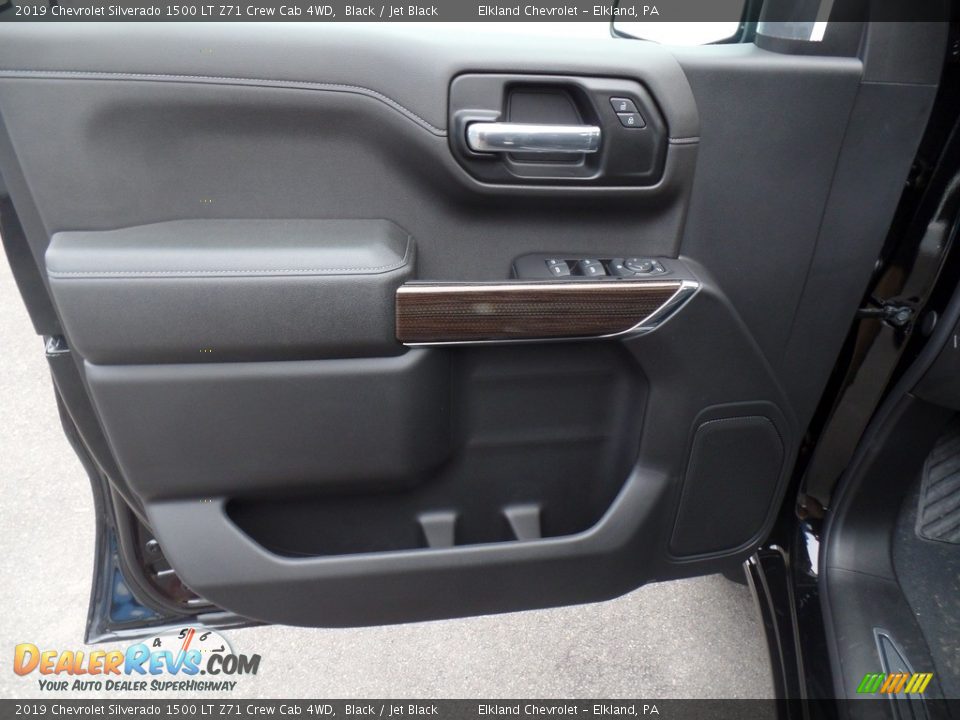 2019 Chevrolet Silverado 1500 LT Z71 Crew Cab 4WD Black / Jet Black Photo #14