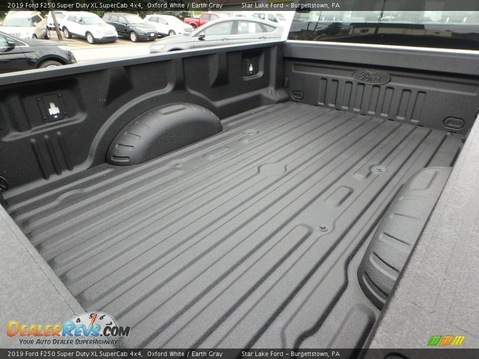 2019 Ford F250 Super Duty XL SuperCab 4x4 Oxford White / Earth Gray Photo #6