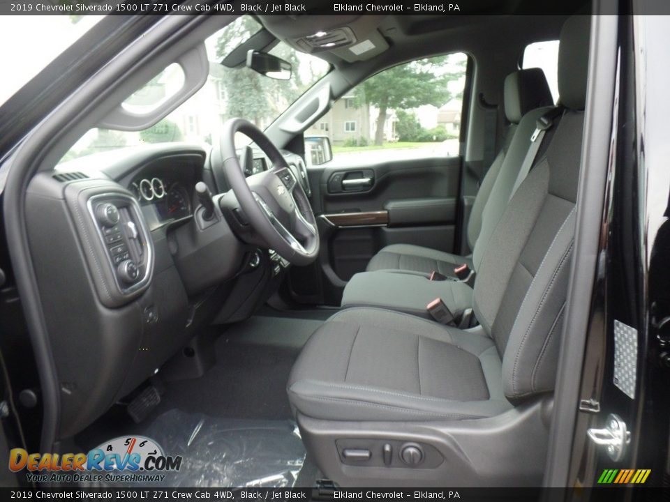 Front Seat of 2019 Chevrolet Silverado 1500 LT Z71 Crew Cab 4WD Photo #18