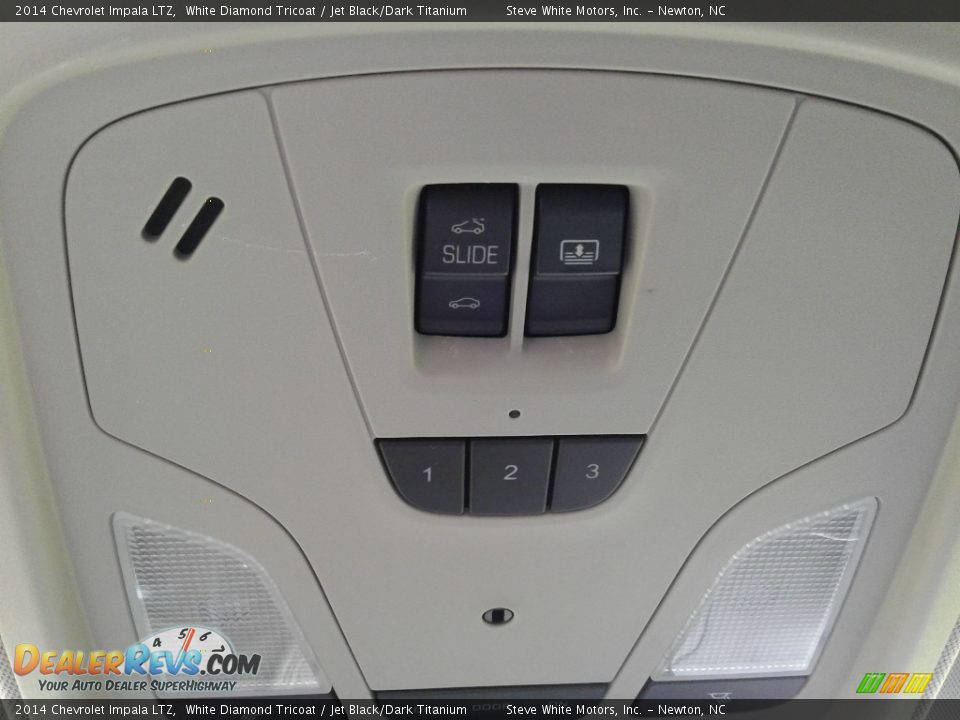 2014 Chevrolet Impala LTZ White Diamond Tricoat / Jet Black/Dark Titanium Photo #31
