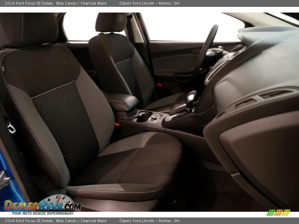 2014 Ford Focus SE Sedan Blue Candy / Charcoal Black Photo #13