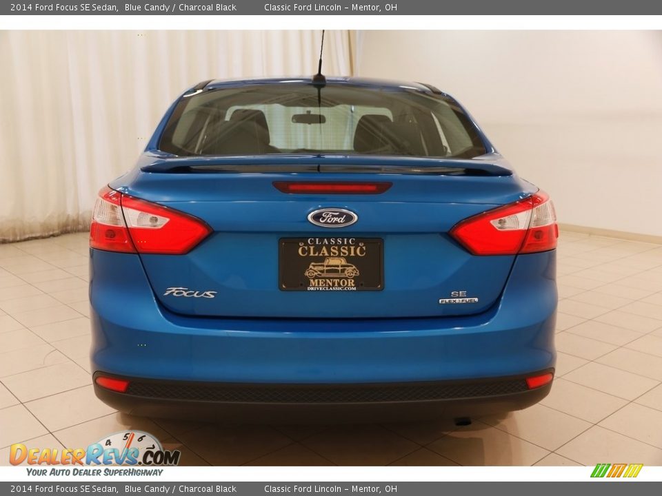 2014 Ford Focus SE Sedan Blue Candy / Charcoal Black Photo #16