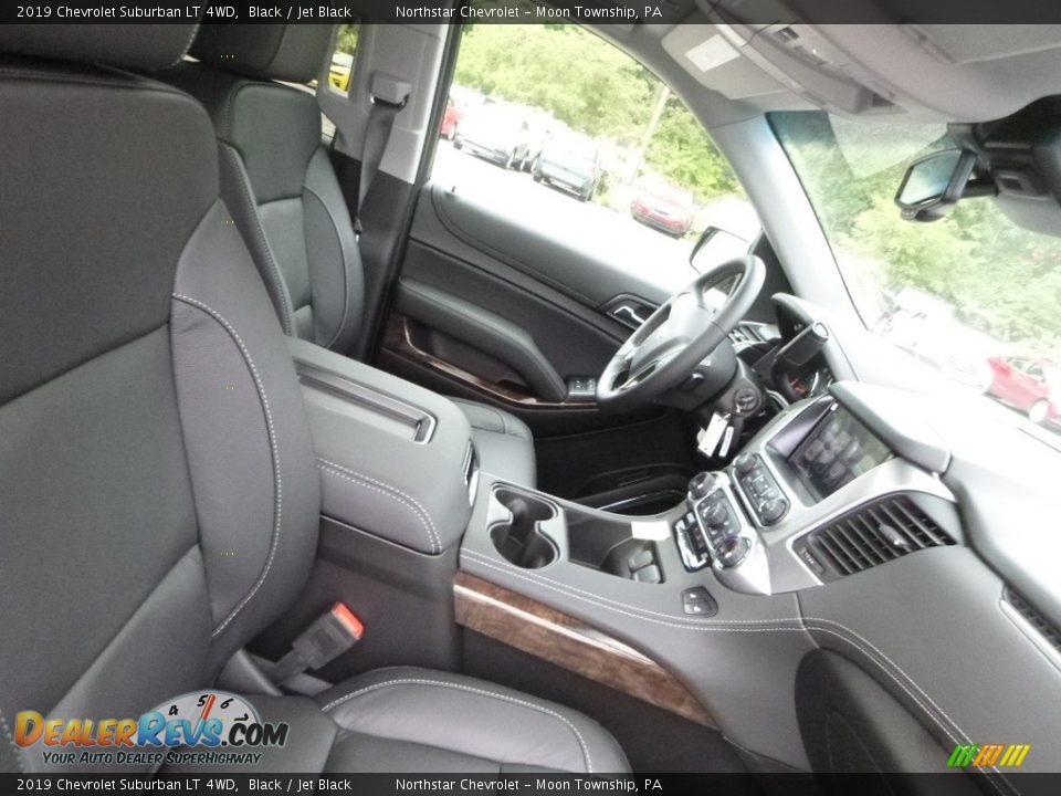 2019 Chevrolet Suburban LT 4WD Black / Jet Black Photo #10
