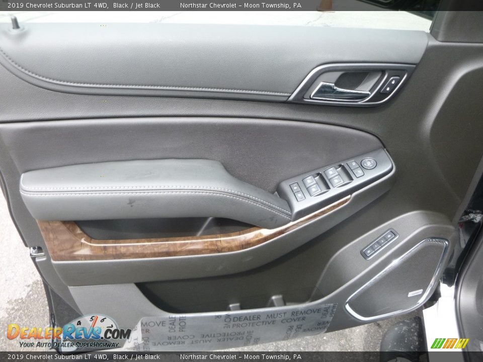 2019 Chevrolet Suburban LT 4WD Black / Jet Black Photo #15
