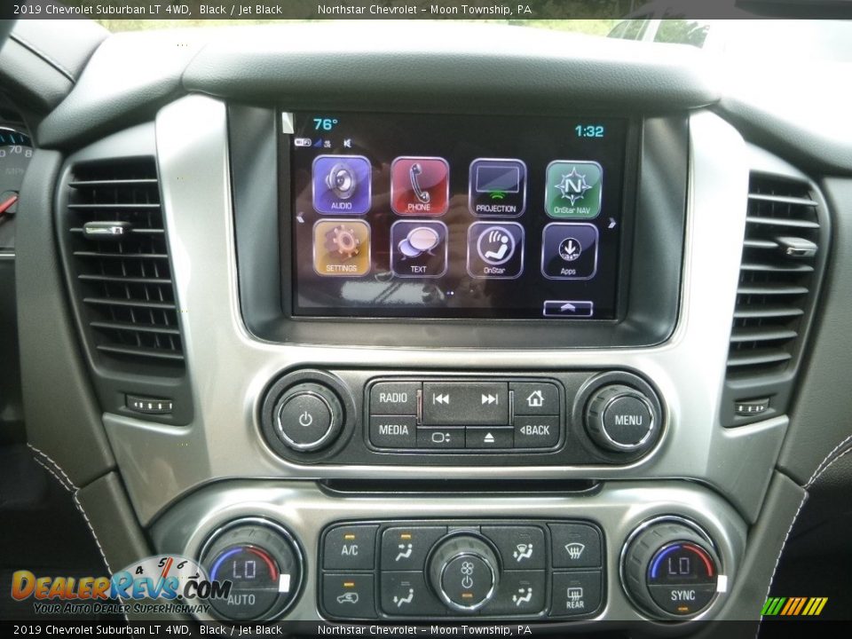 2019 Chevrolet Suburban LT 4WD Black / Jet Black Photo #18