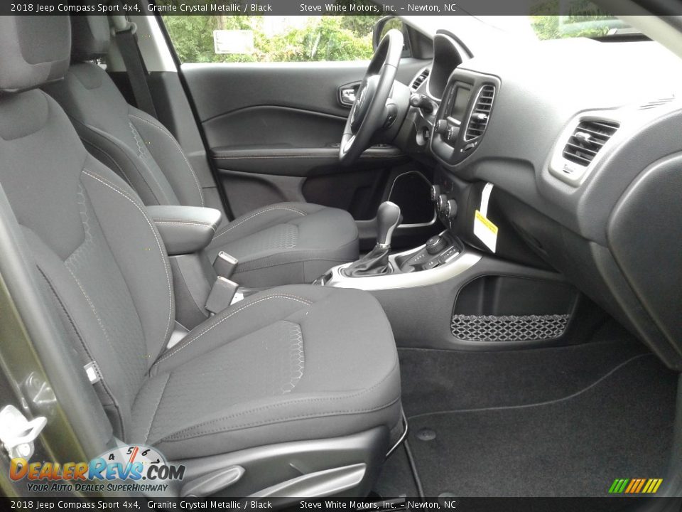 2018 Jeep Compass Sport 4x4 Granite Crystal Metallic / Black Photo #14