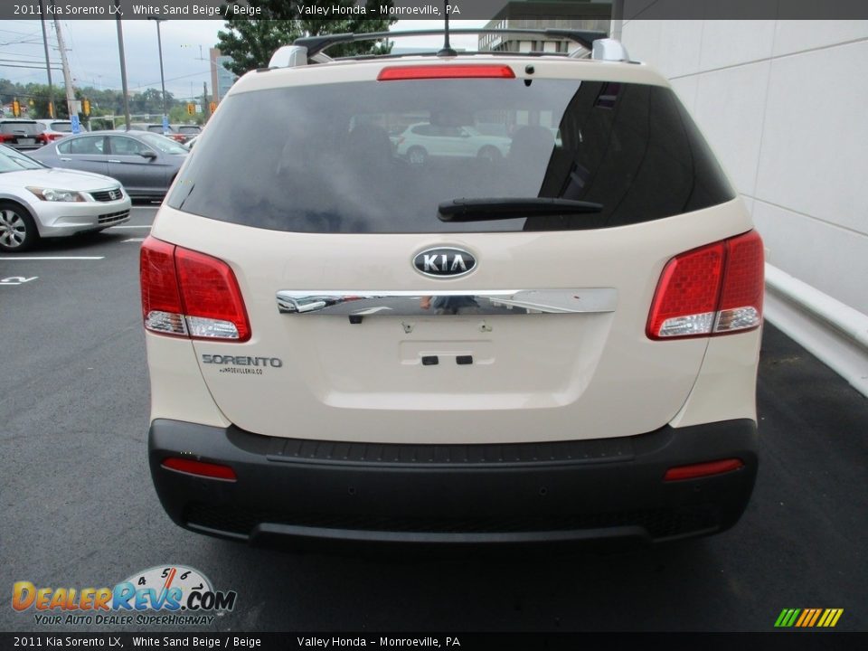 2011 Kia Sorento LX White Sand Beige / Beige Photo #4
