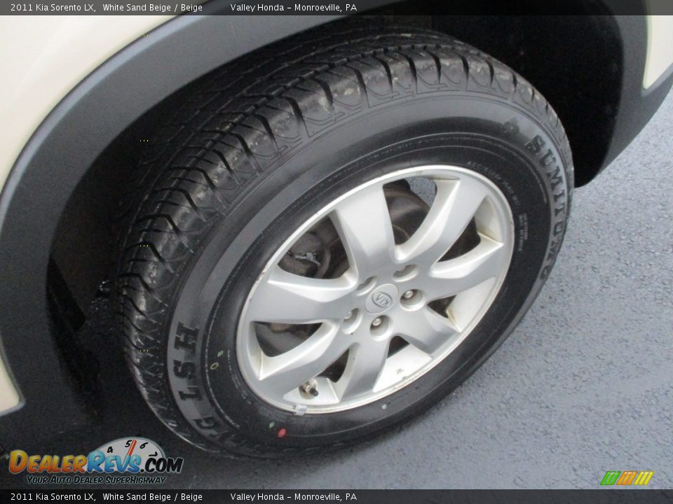 2011 Kia Sorento LX White Sand Beige / Beige Photo #6