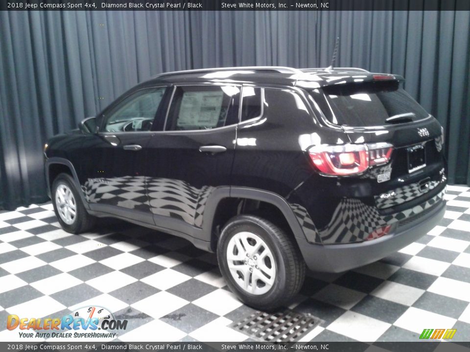 2018 Jeep Compass Sport 4x4 Diamond Black Crystal Pearl / Black Photo #8