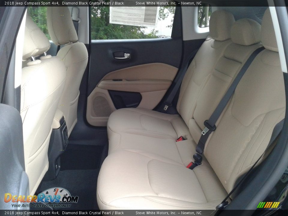 2018 Jeep Compass Sport 4x4 Diamond Black Crystal Pearl / Black Photo #11