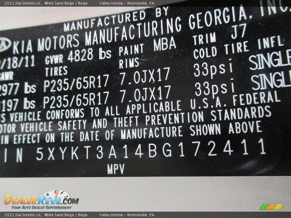 2011 Kia Sorento LX White Sand Beige / Beige Photo #19