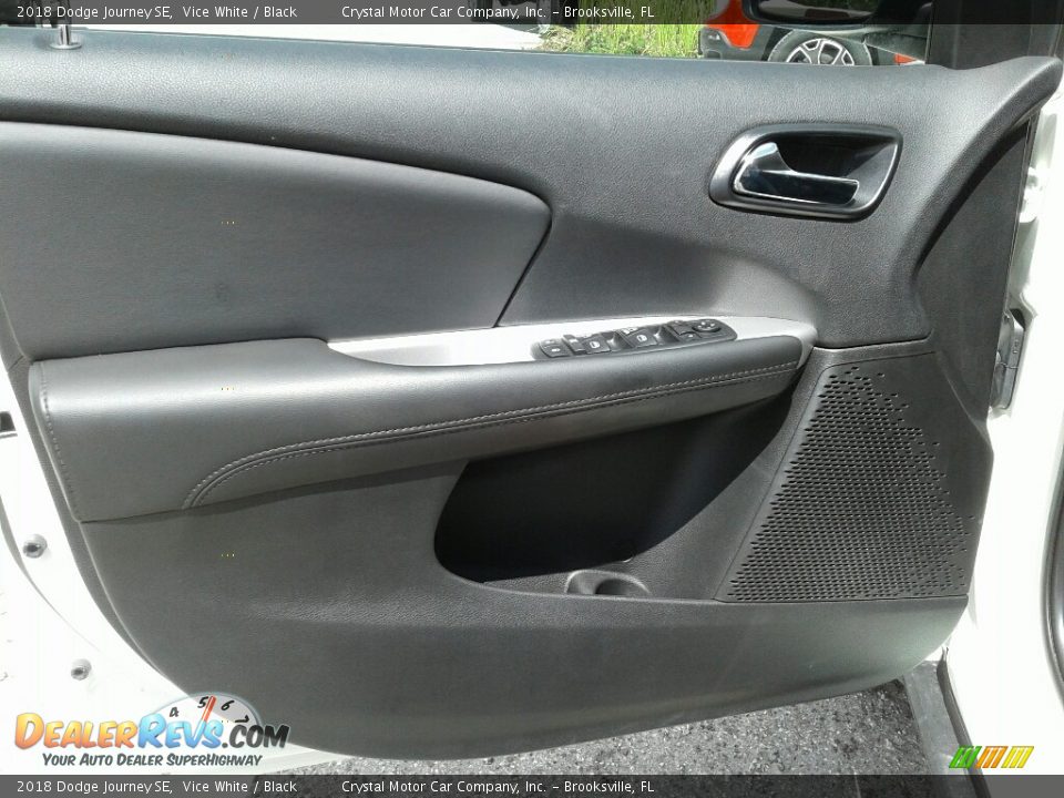 2018 Dodge Journey SE Vice White / Black Photo #17