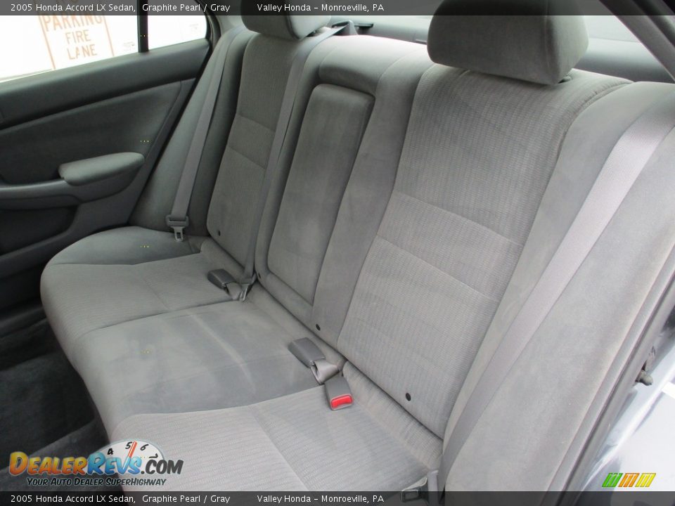 2005 Honda Accord LX Sedan Graphite Pearl / Gray Photo #12
