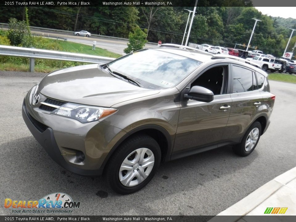 2015 Toyota RAV4 LE AWD Pyrite Mica / Black Photo #5