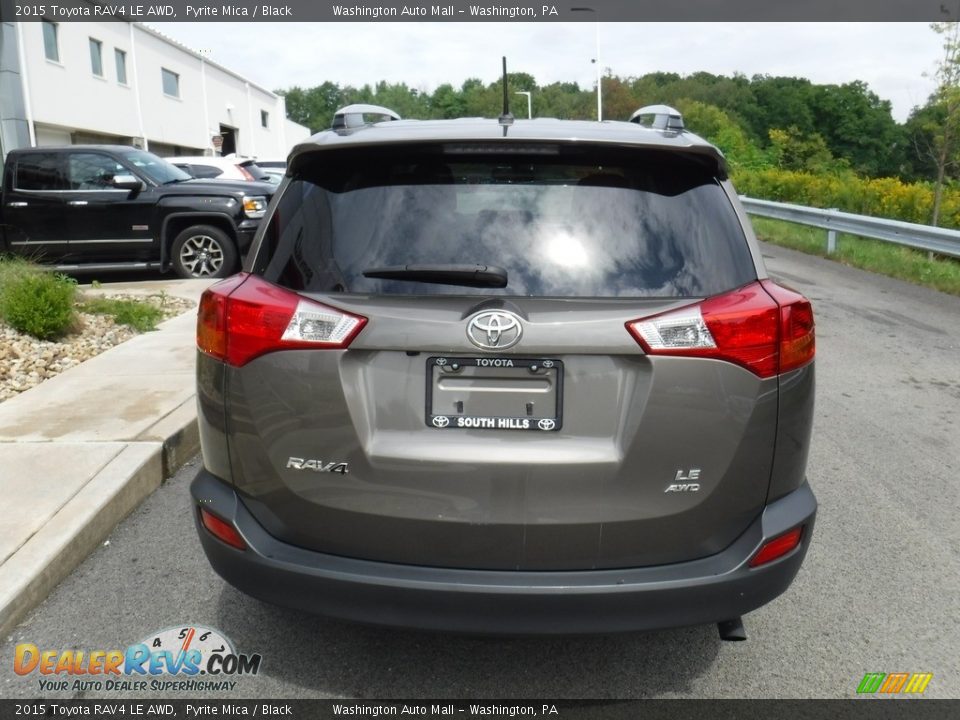 2015 Toyota RAV4 LE AWD Pyrite Mica / Black Photo #8
