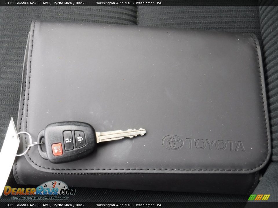 2015 Toyota RAV4 LE AWD Pyrite Mica / Black Photo #23