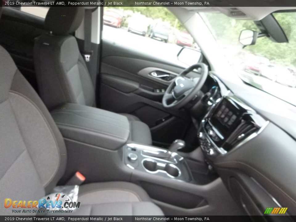 2019 Chevrolet Traverse LT AWD Pepperdust Metallic / Jet Black Photo #10