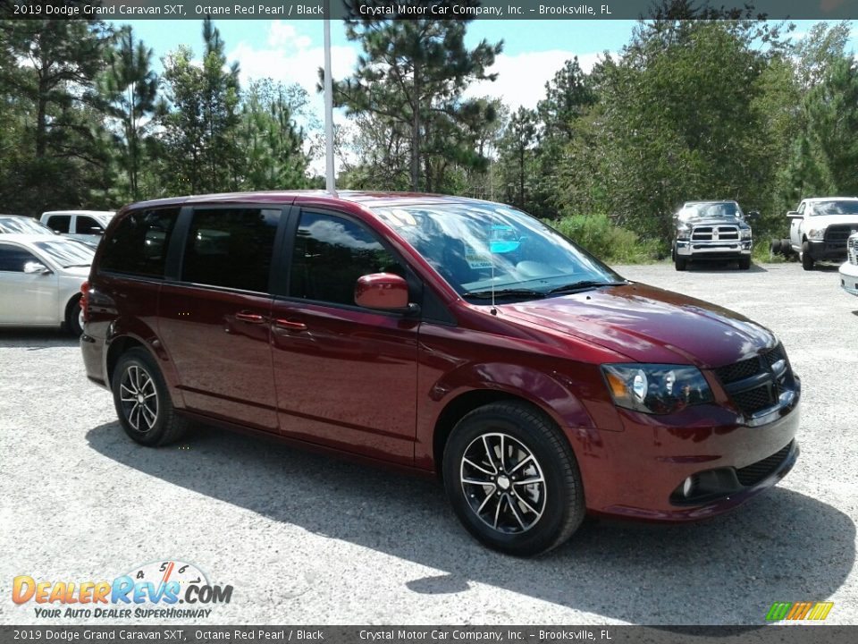 2019 Dodge Grand Caravan SXT Octane Red Pearl / Black Photo #7