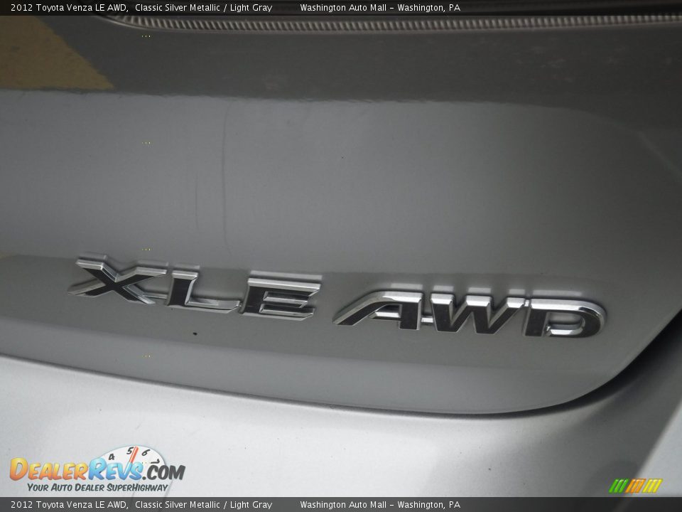 2012 Toyota Venza LE AWD Classic Silver Metallic / Light Gray Photo #8