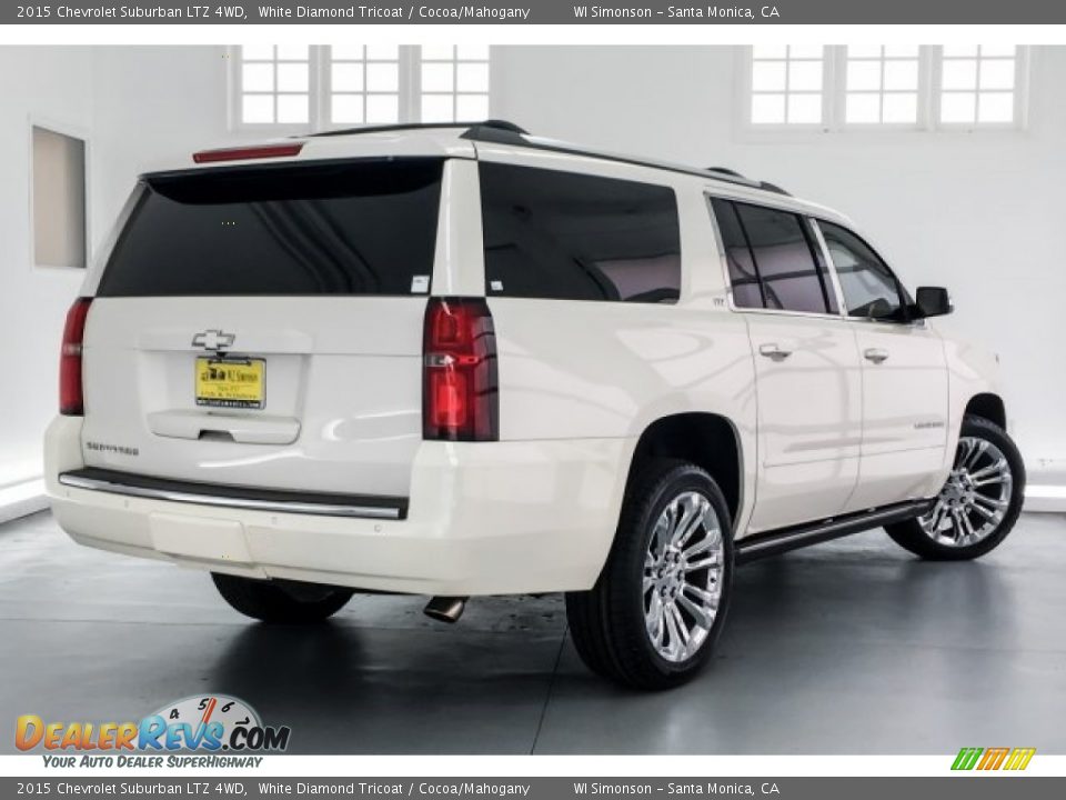 2015 Chevrolet Suburban LTZ 4WD White Diamond Tricoat / Cocoa/Mahogany Photo #16