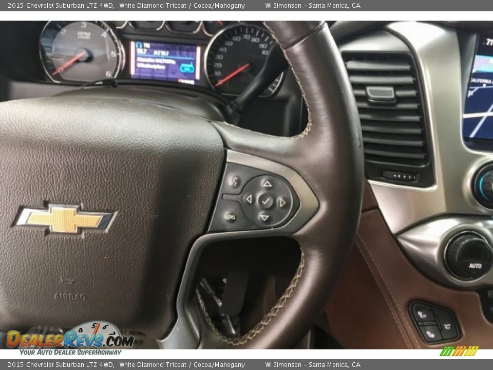 2015 Chevrolet Suburban LTZ 4WD White Diamond Tricoat / Cocoa/Mahogany Photo #20